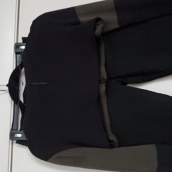 *NWT* Hot Topic's Black and Green Colorblock Bolero - Picture 15 of 16